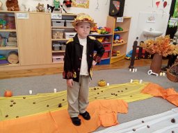 2025-10-22 Jesienna moda u Krasnali